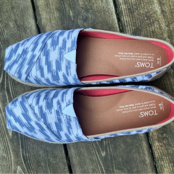 TOMs Espadrilles Classic Alpargata Size 8 Chambray and White NWOT or Box - Picture 7 of 9